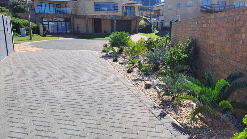 4 Bedroom Property for Sale in Jongensfontein Western Cape